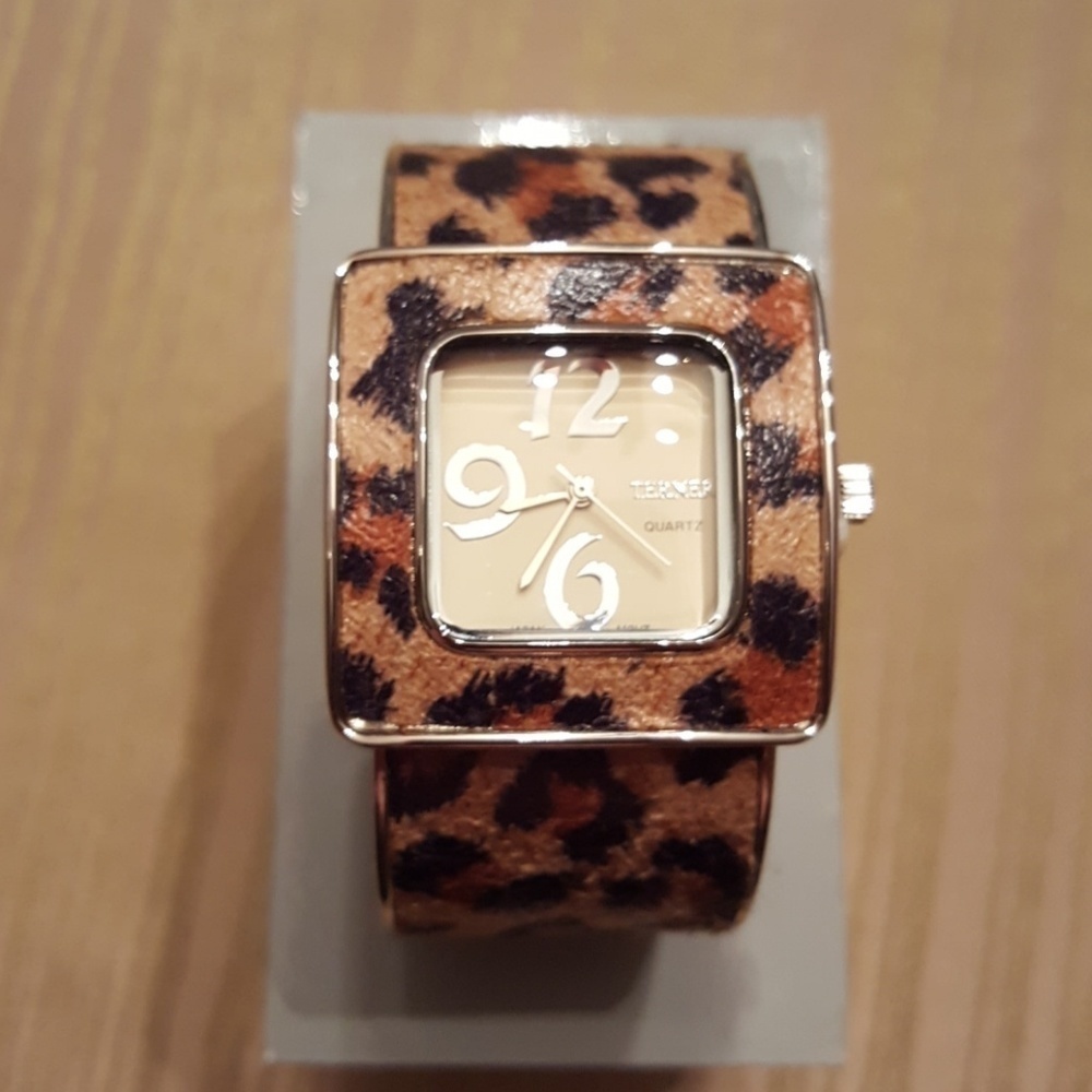 𝅺BIJOUX TERNER watch. New.